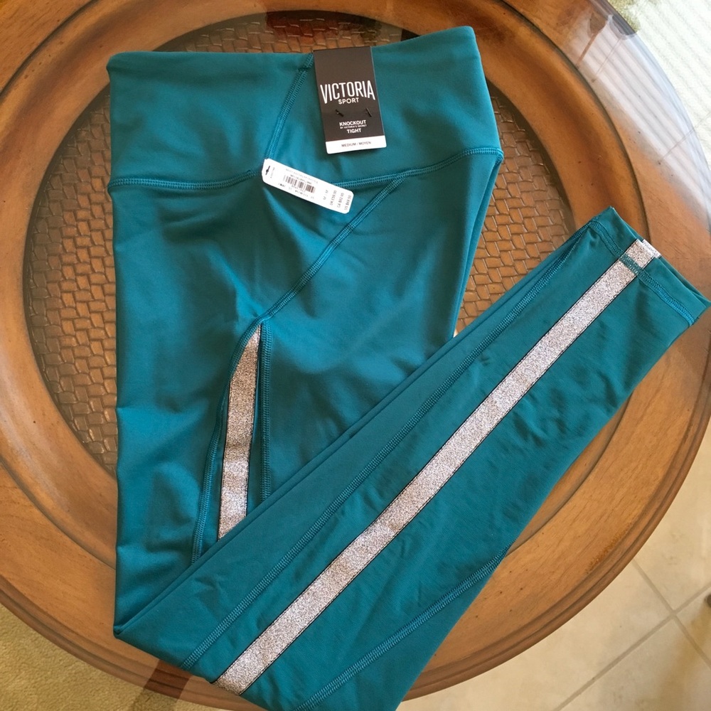 ❤️Knockout By Victoria Sport Tight ❤️